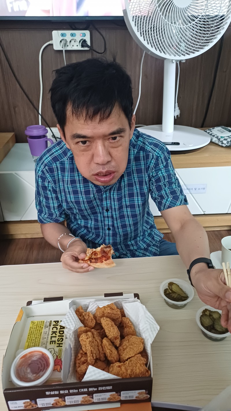 dd8ae5e45ff509c41272574d488501e2_1790468